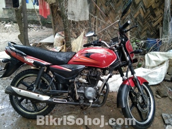 Bajaj palatina